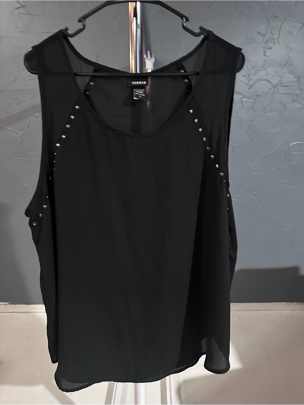 torrid Black Chiffon Stud-Accent Tank